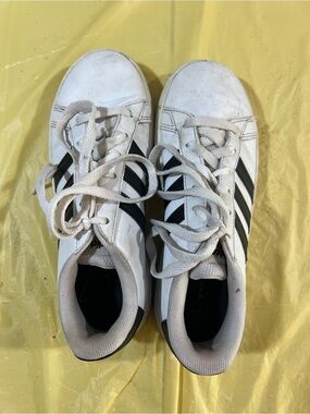 adidas White and Black Kids Sneakers - Classic Three-Stripes
